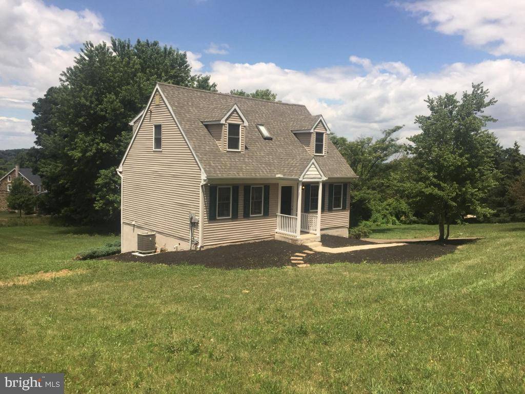 Pequea, PA 17565,181 HOUSE ROCK RD