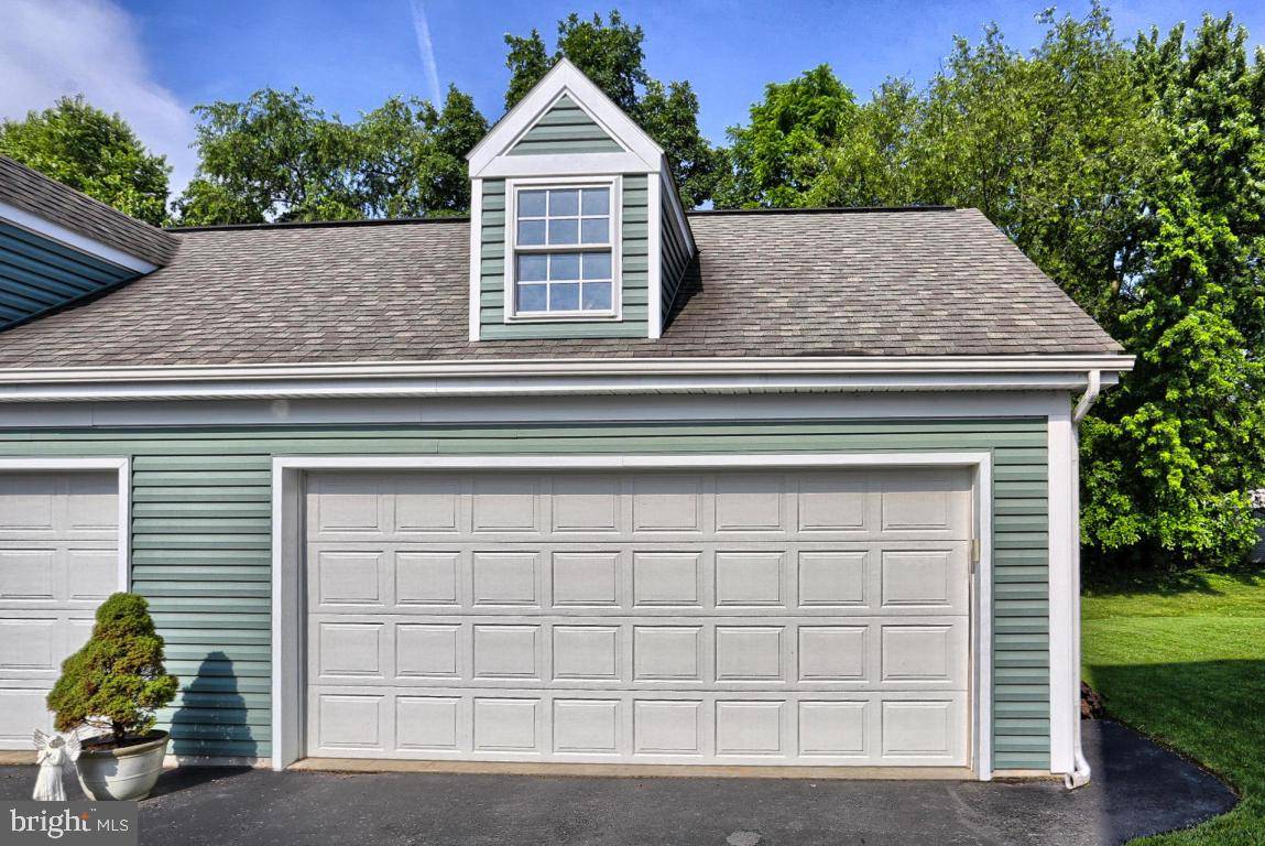 Lititz, PA 17543,523 PROVIDENCE CT