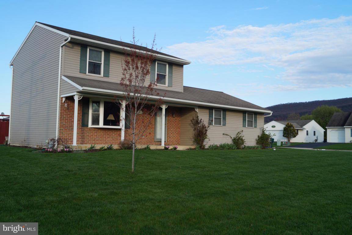 Newmanstown, PA 17073,1 NEWBURG DR