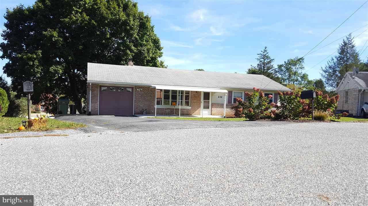 Jacobus, PA 17407,232 AMEDA DR