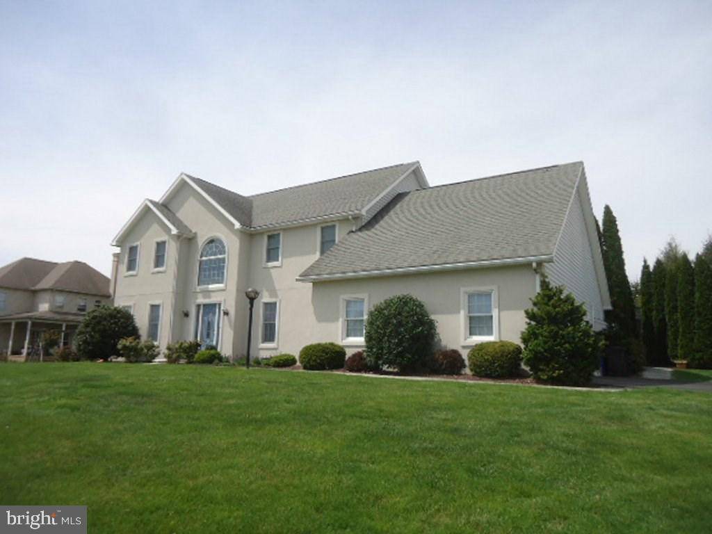 Dillsburg, PA 17019,9 BOLD RULER CIR