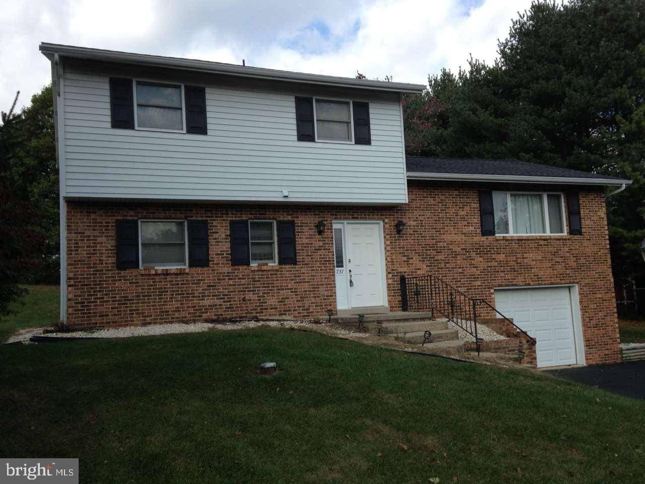 Lewisberry, PA 17339,737 COLLINA DR