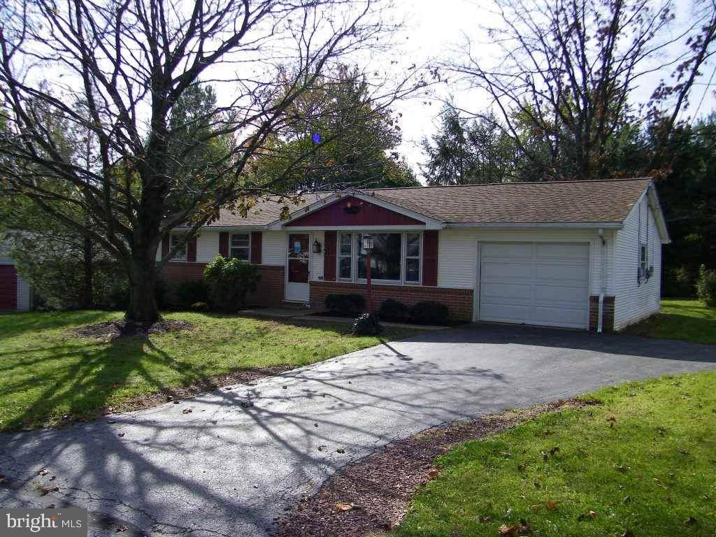 Dallastown, PA 17313,304 E LOCUST ST