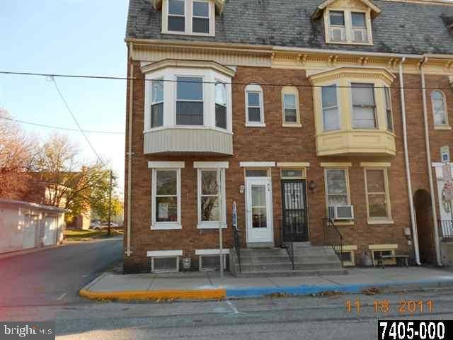 York, PA 17403,414 WALLACE ST