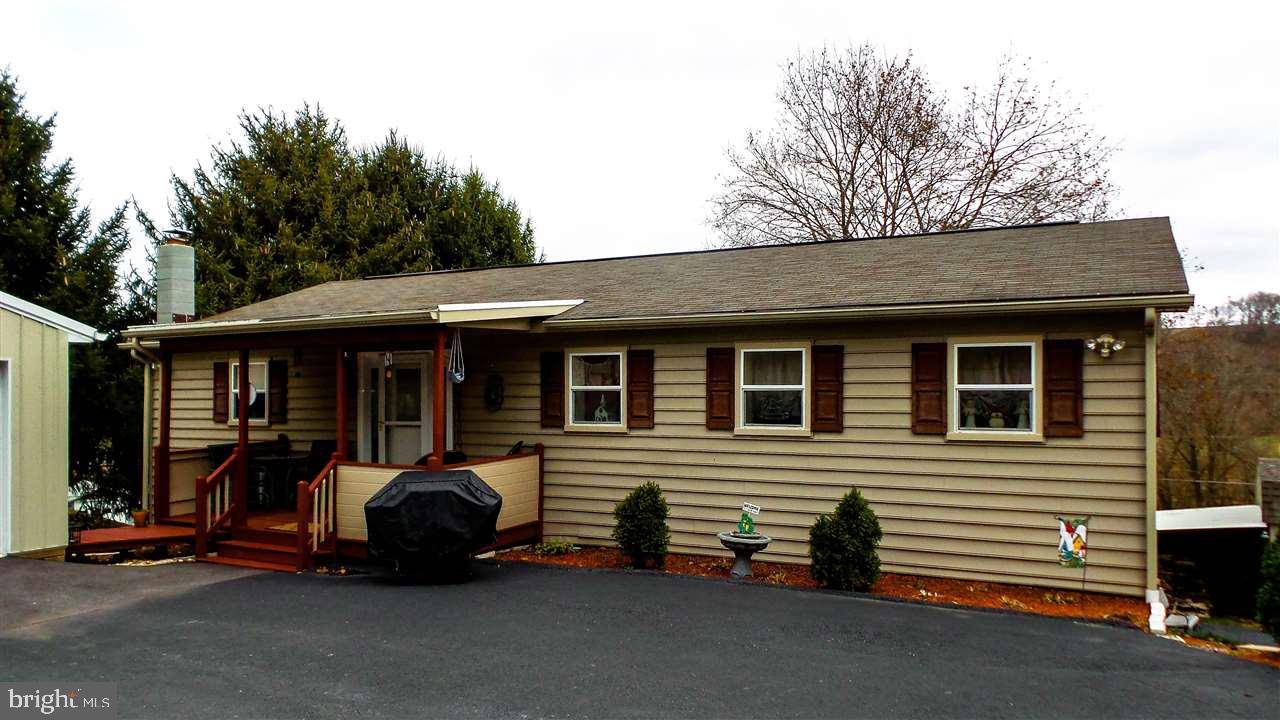 Seven Valleys, PA 17360,2530 TREE TOP LN