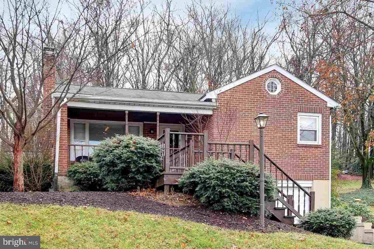 York, PA 17406,470 WOODLAND VIEW DR