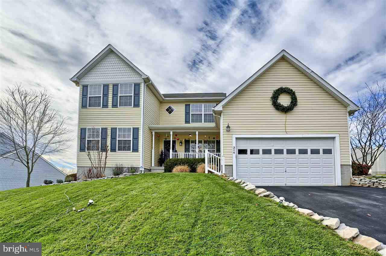 Dallastown, PA 17313,314 MAJESTIC CIR