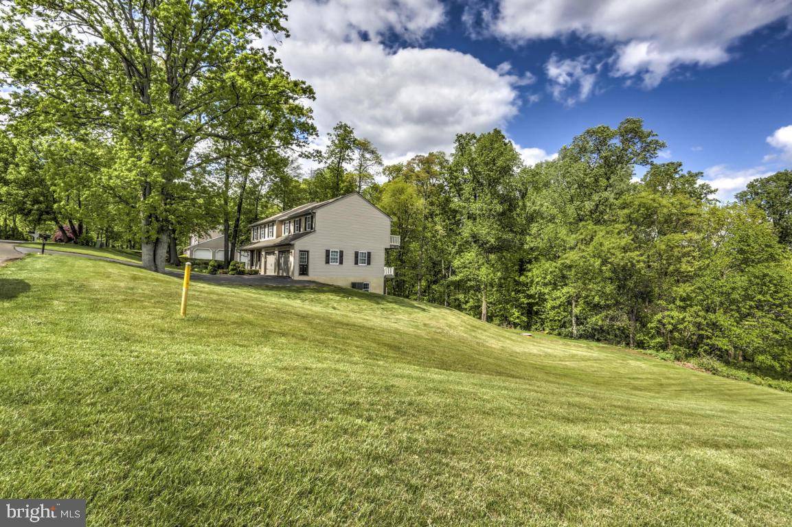 Quarryville, PA 17566,23 OLIVER DR