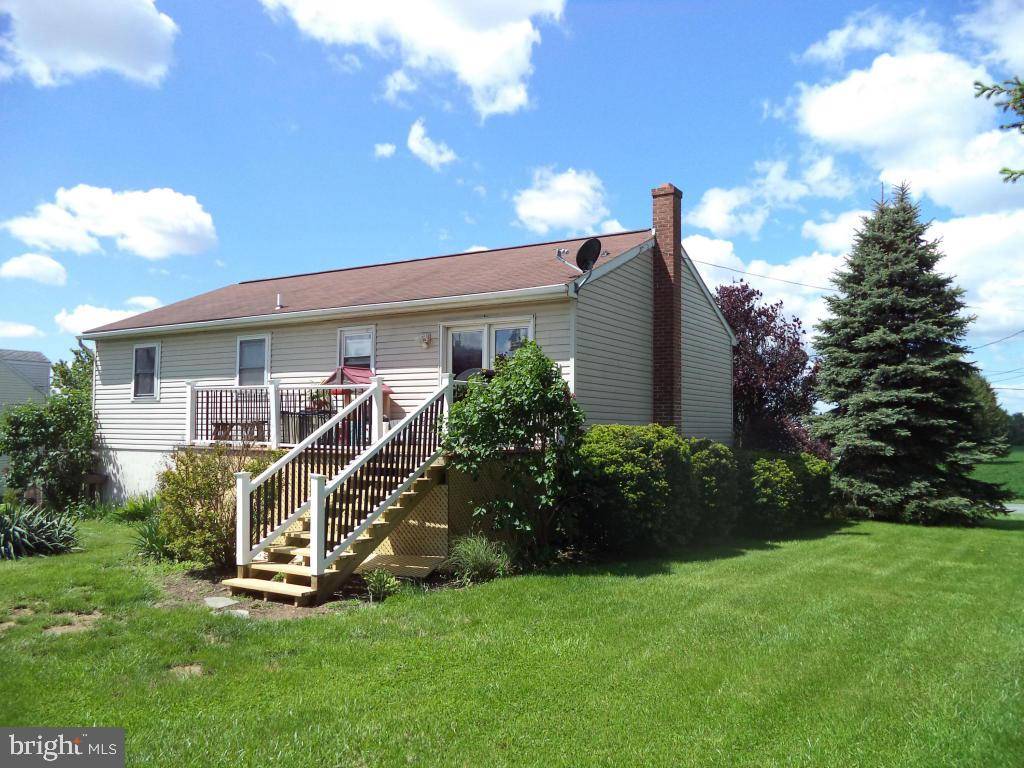 Manheim, PA 17545,1339 E MEADOW RD