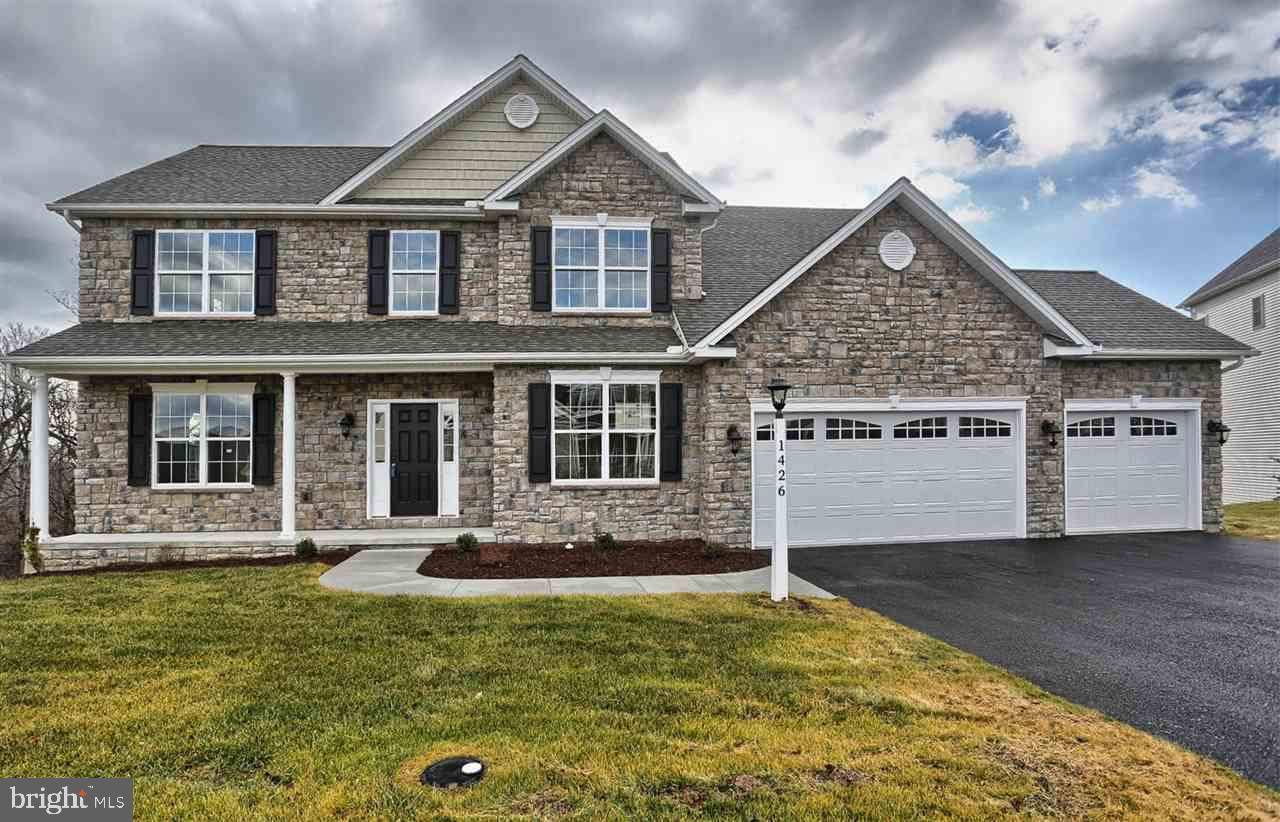 Mechanicsburg, PA 17050,1426 SUMMIT WAY