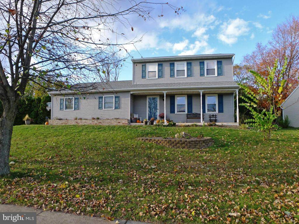 Stevens, PA 17578,32 TERRACE AVE