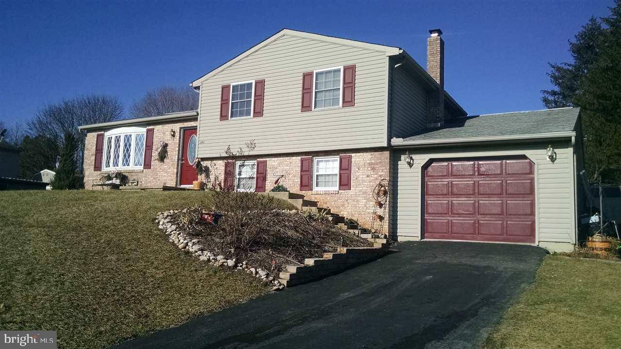 Seven Valleys, PA 17360,280 CLAREMONT DR