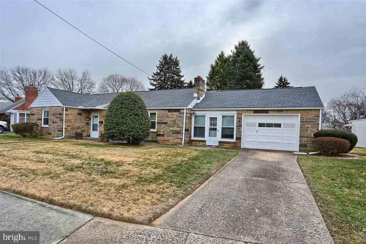 Shiremanstown, PA 17011,224 WALNUT CIR