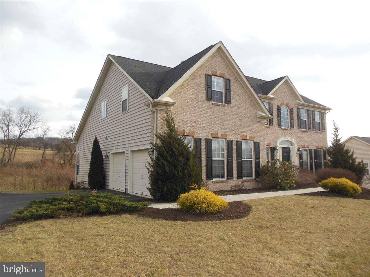 Hanover, PA 17331,43 N ORCHARD VIEW DR