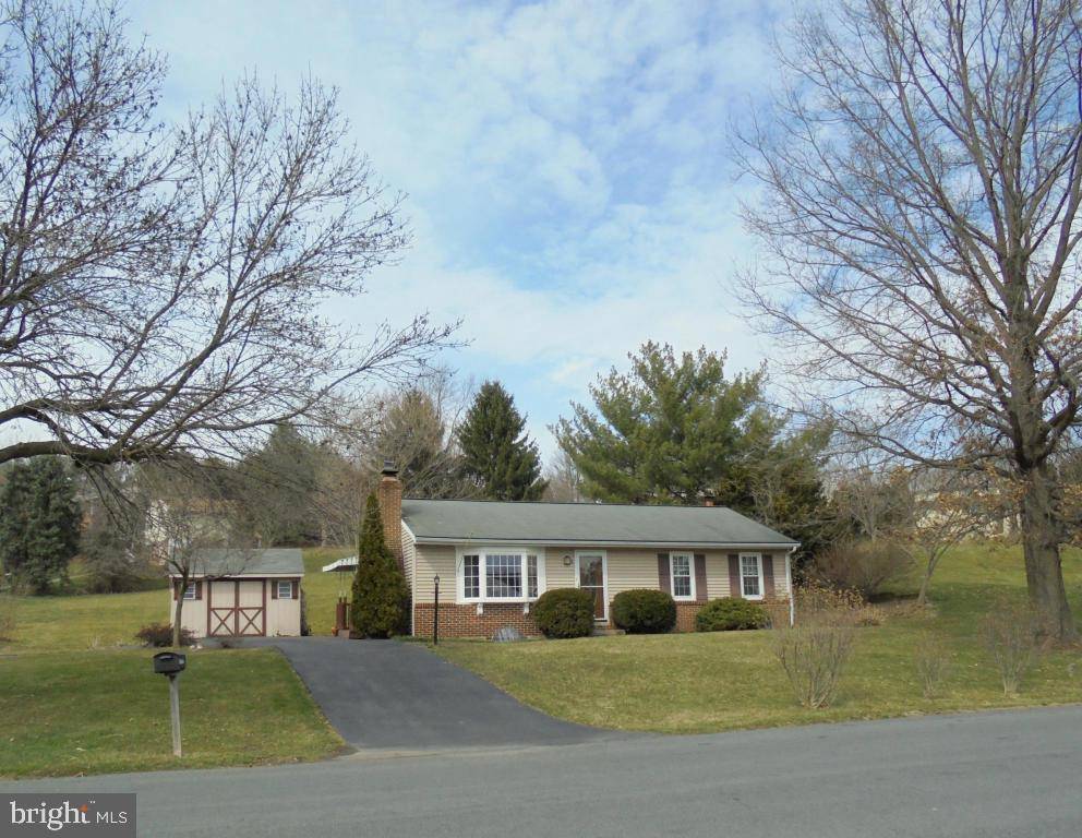 Lititz, PA 17543,5 SHERRI LN