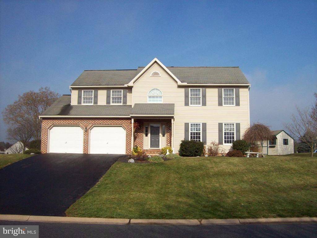 Lititz, PA 17543,394 SQUIRE LN