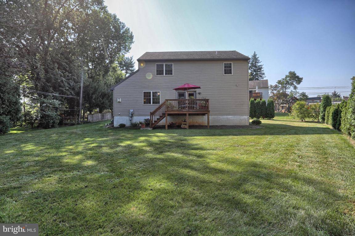 Mount Joy, PA 17552,329 E APPLETREE ALY