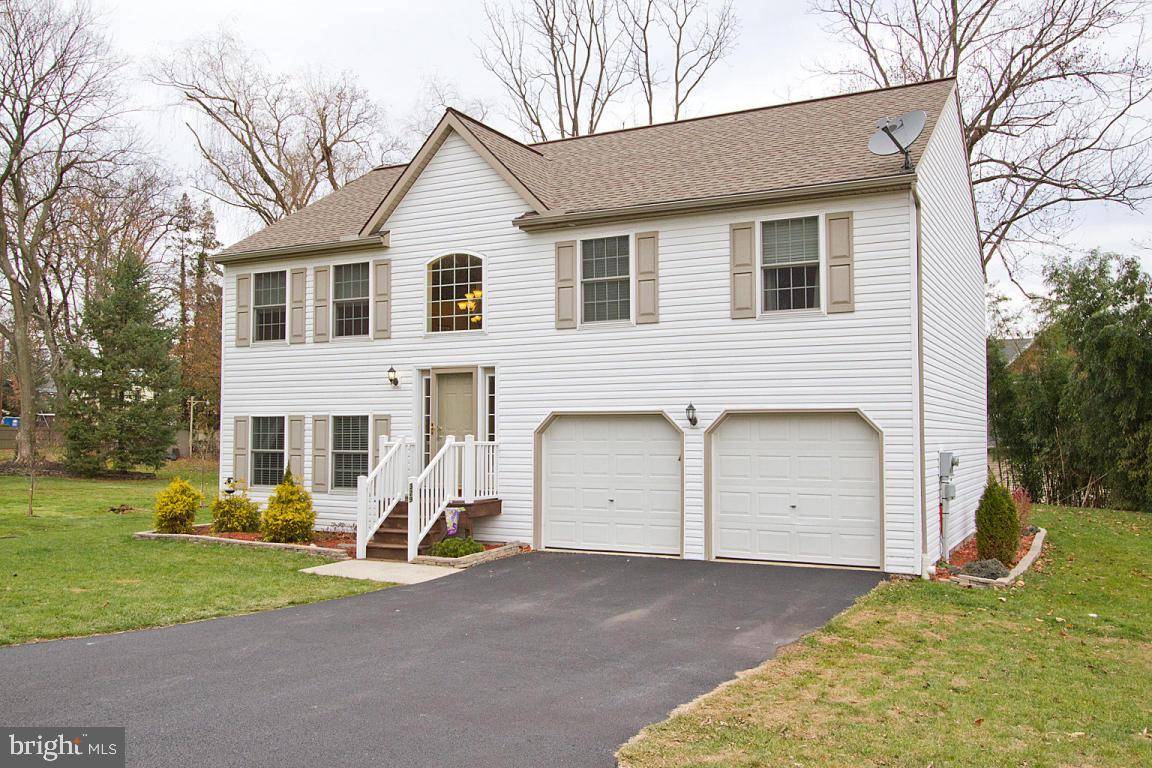 Mountville, PA 17554,329 E NEW ST