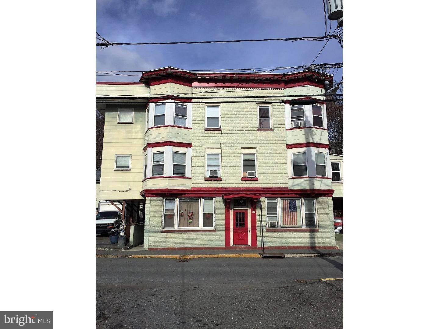 Tamaqua, PA 18252,115 W ROWE ST