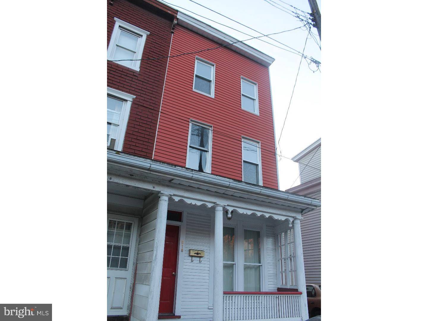 Tamaqua, PA 18252,518 PINE ST