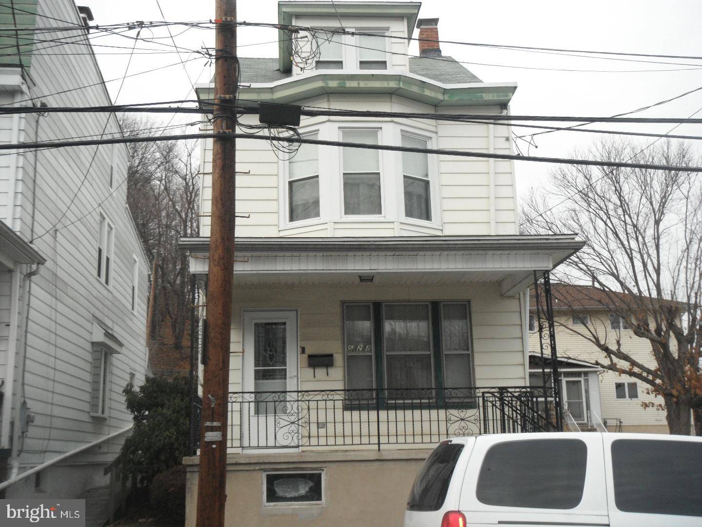 Minersville, PA 17954,528 LEWIS ST