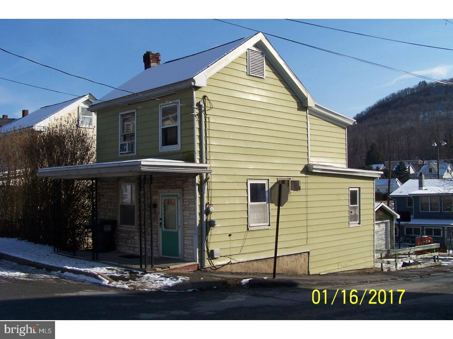 Tamaqua, PA 18252,242 W SPRUCE ST