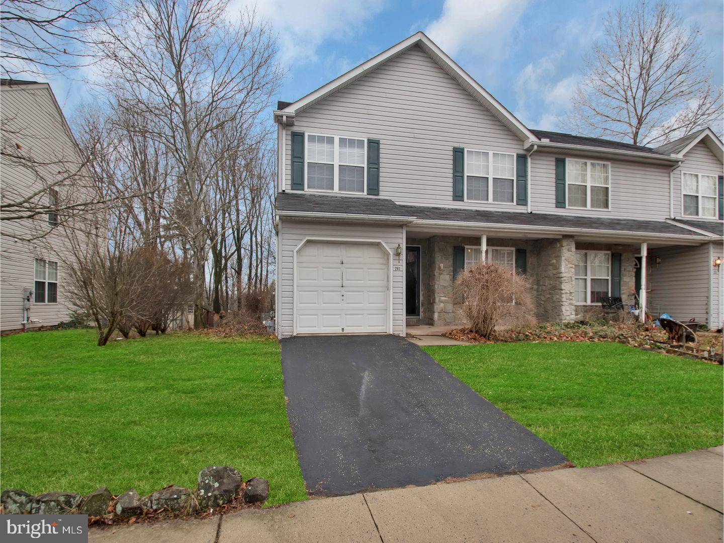 Pennsburg, PA 18073,241 SHIRLEY LN