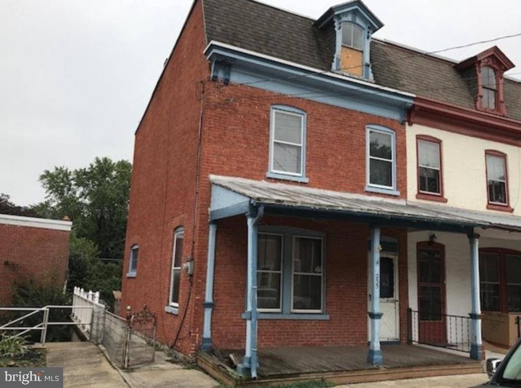 Marietta, PA 17547,235 E MARKET ST