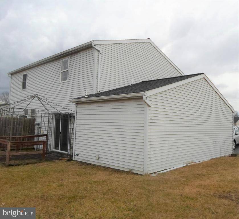 Cleona, PA 17042,27 WALNUT MILL LN