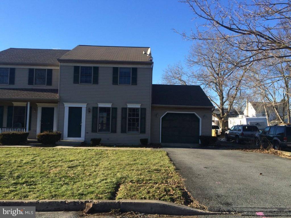 Maytown, PA 17550,127 APPLE ST