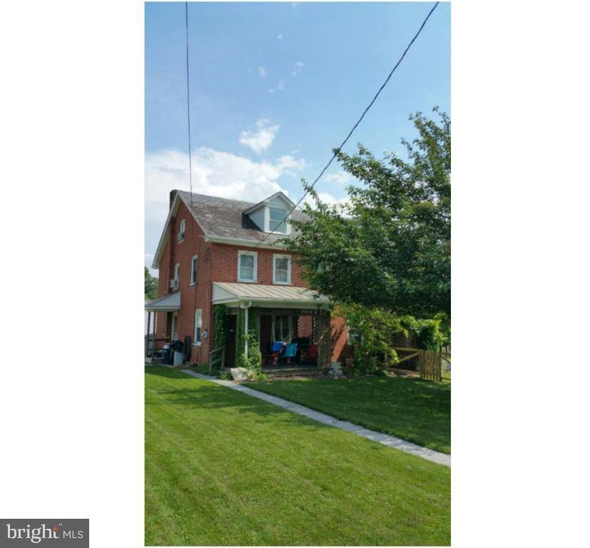 New Holland, PA 17557,534 E MAIN ST