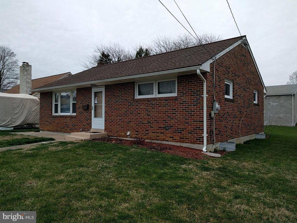 Columbia, PA 17512,833 RIDGE AVE