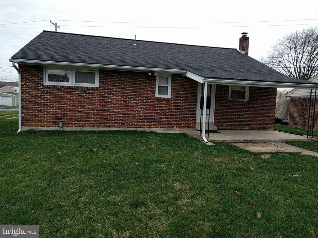 Columbia, PA 17512,833 RIDGE AVE