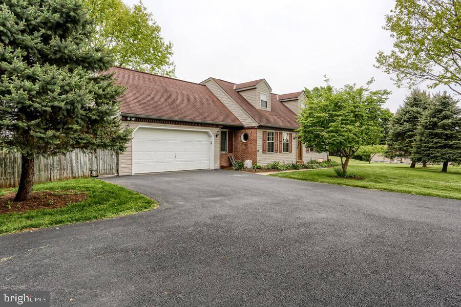 Reinholds, PA 17569,53 ROSE DR