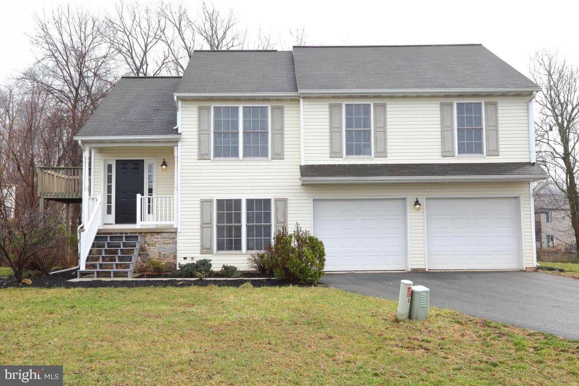 Bainbridge, PA 17502,114 SKIPJACK WAY