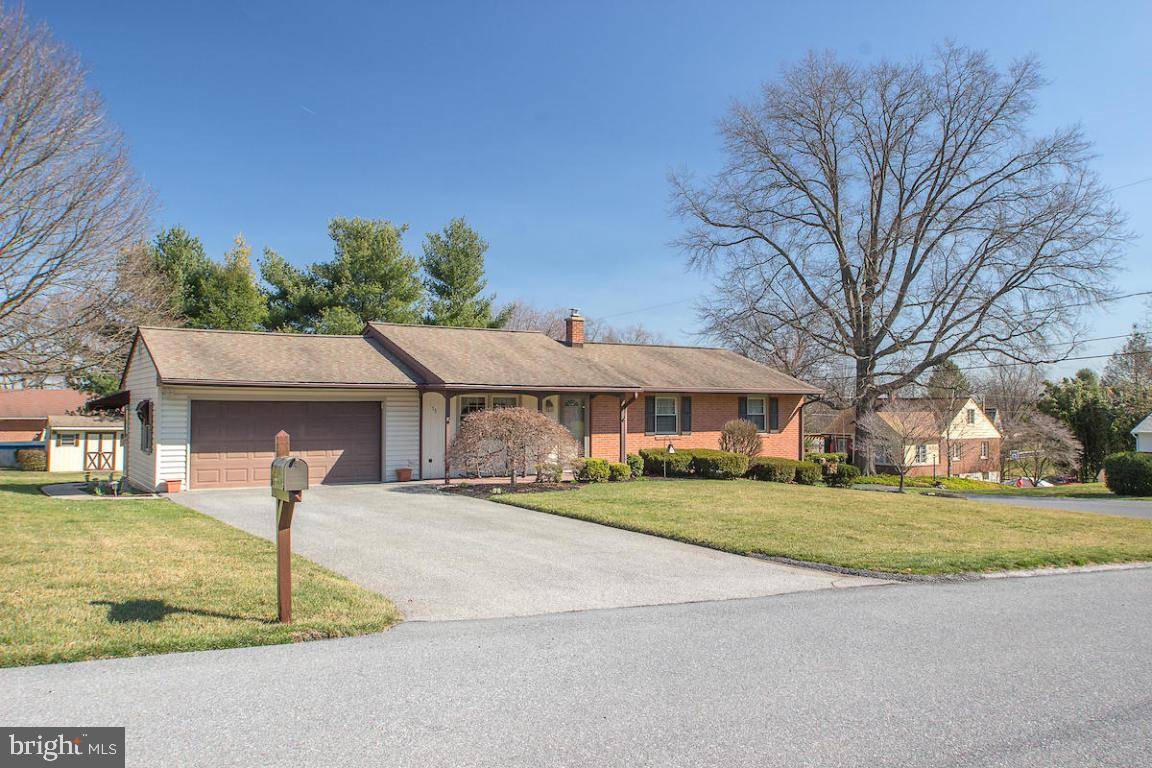 Willow Street, PA 17584,15 LAUREL DR