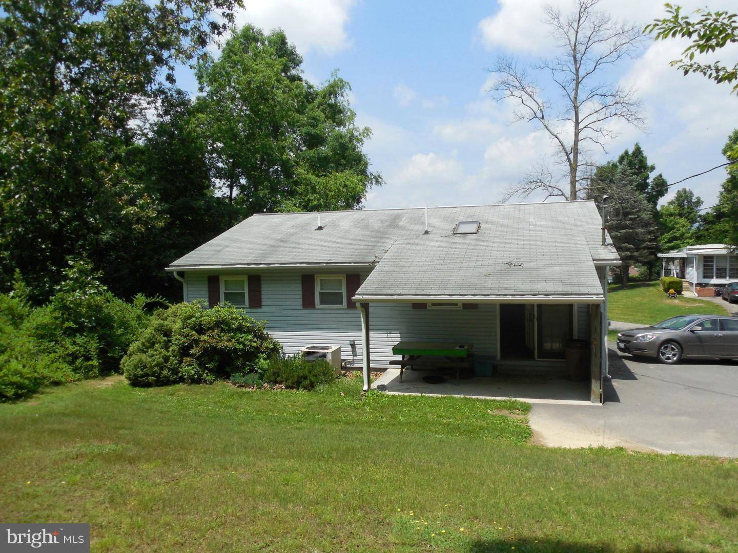 Fort Ashby, WV 26719,160 MARK ST