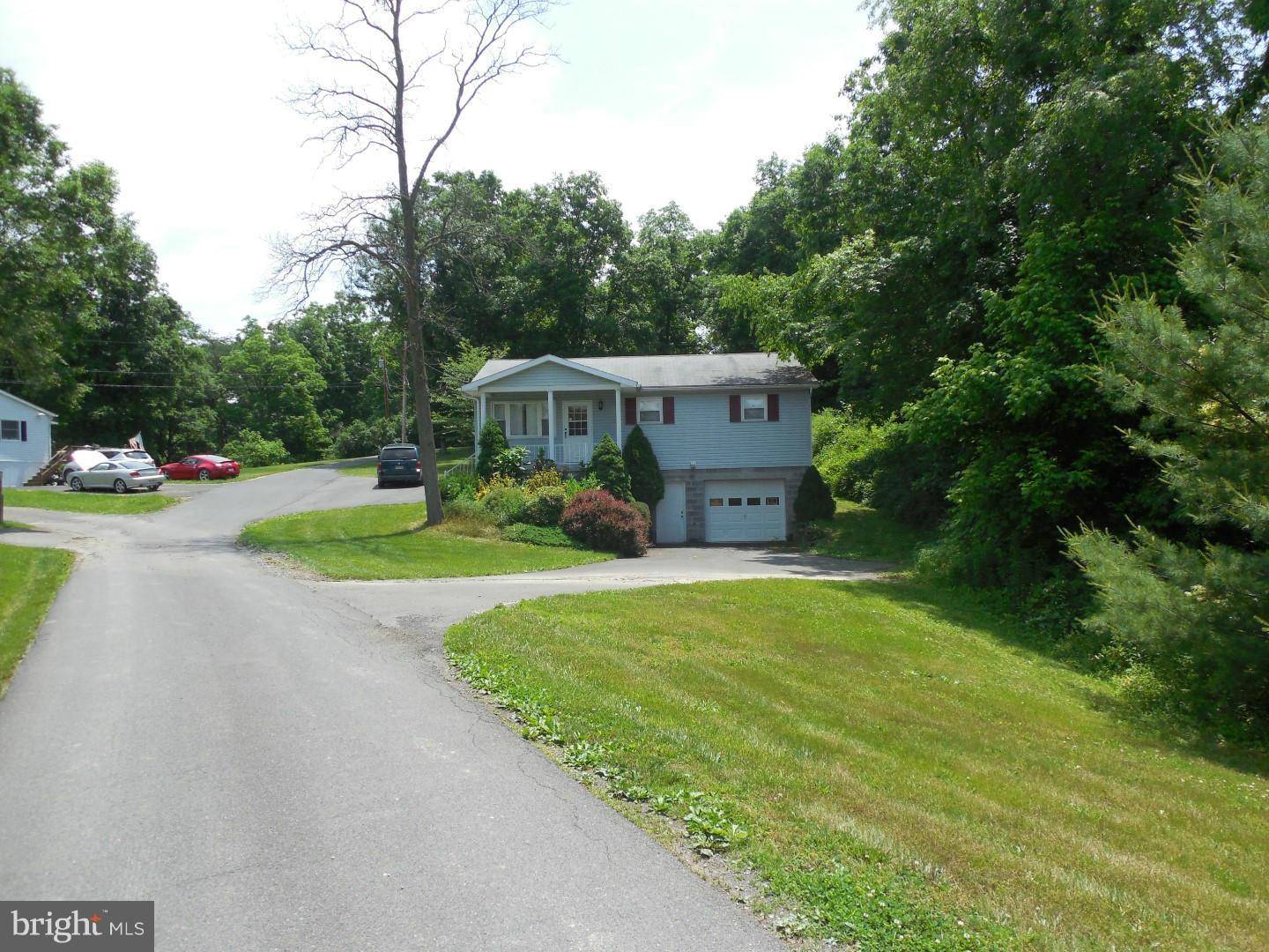 Fort Ashby, WV 26719,160 MARK ST