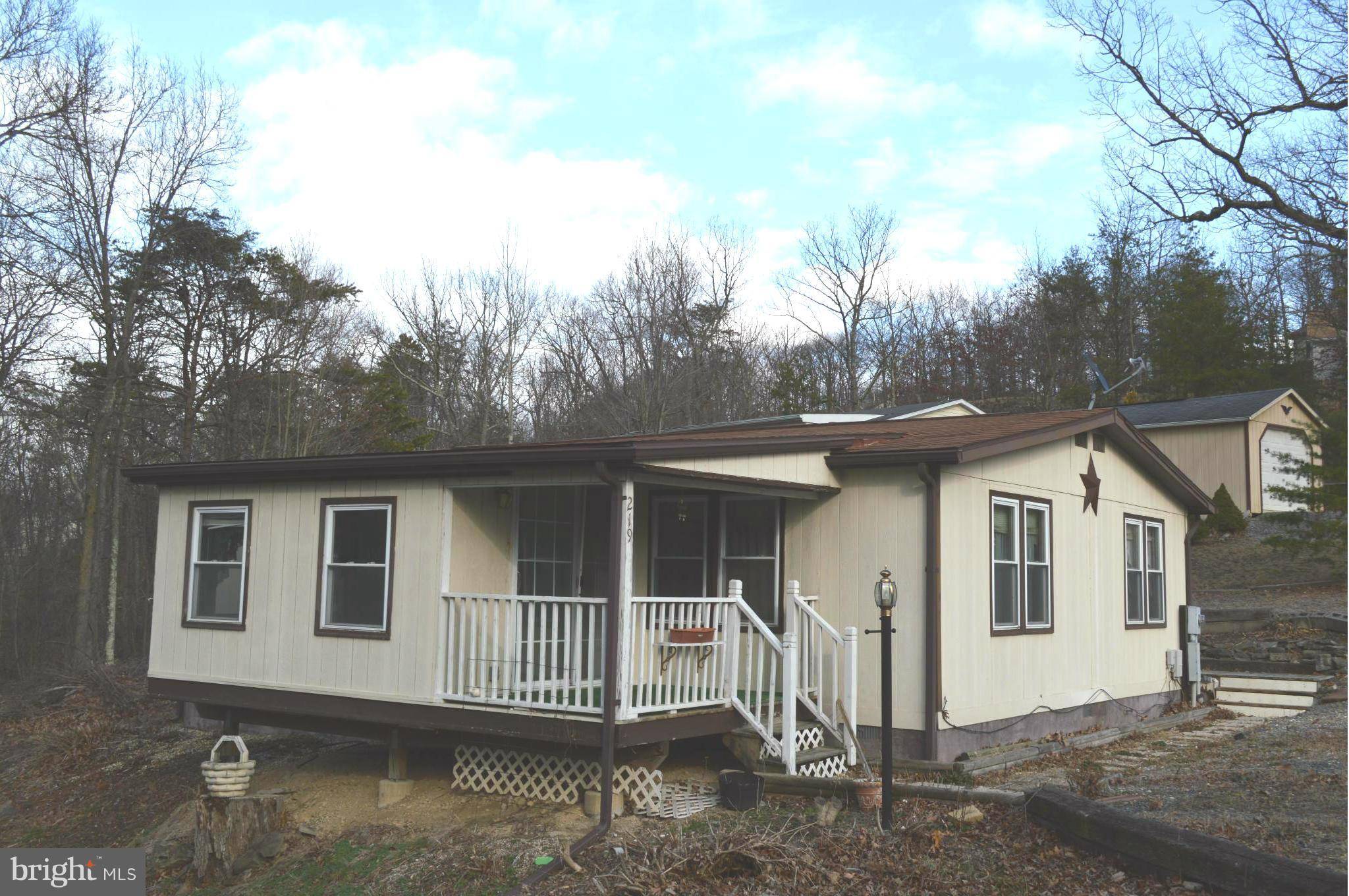 Ridgeley, WV 26753,141 BIRCH LN