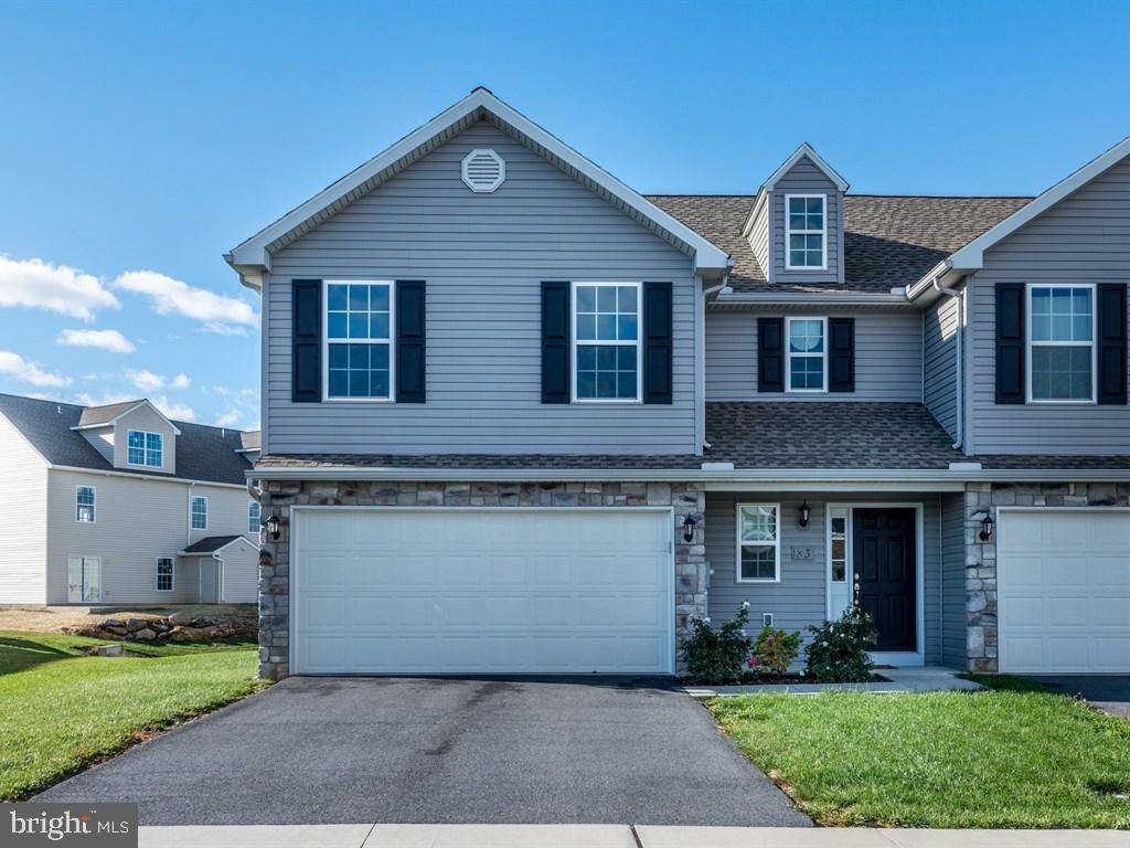 Palmyra, PA 17078,83 BRAEBURN WAY