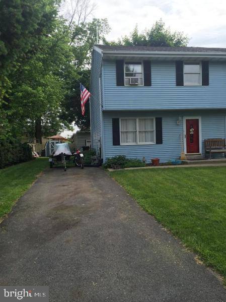 Mount Joy, PA 17552,824 COLONY LN