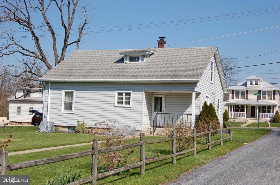 Jonestown, PA 17038,300 W MARKET ST