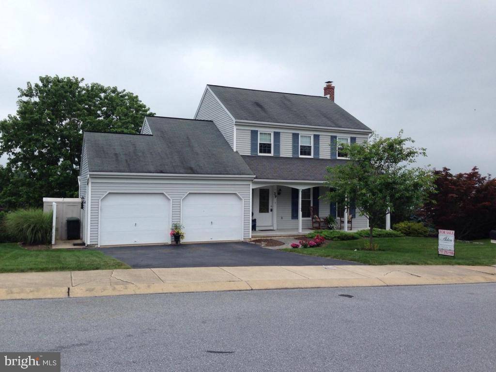 Ephrata, PA 17522,39 HORSESHOE DR