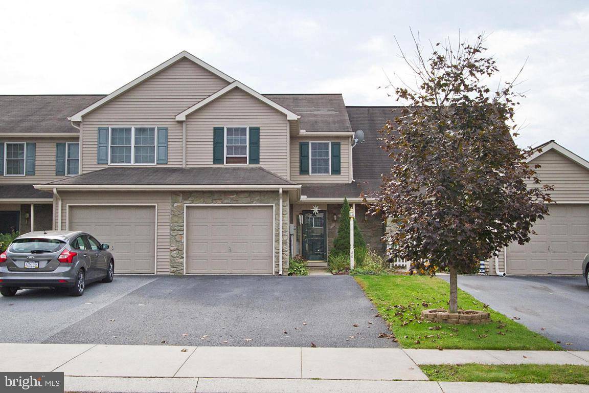 Lititz, PA 17543,80 PEBBLE CREEK DR