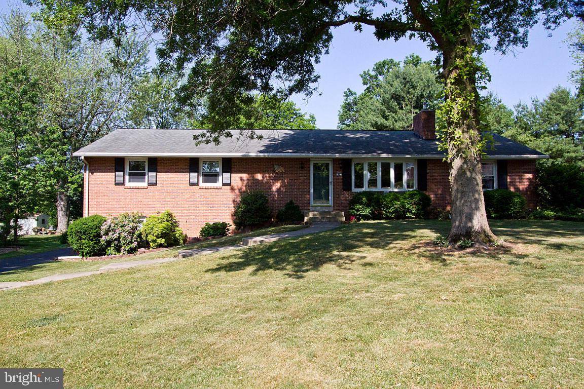 Leola, PA 17540,42 RIDGE VIEW DR