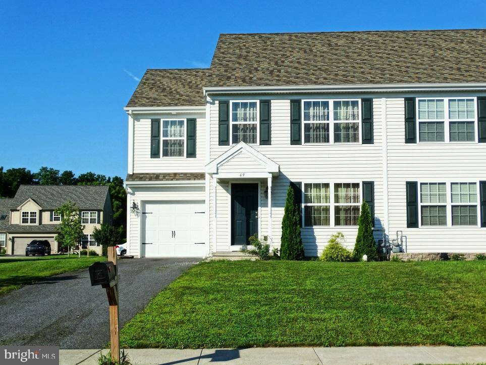 Ephrata, PA 17522,49 SILVER MAPLE CIR