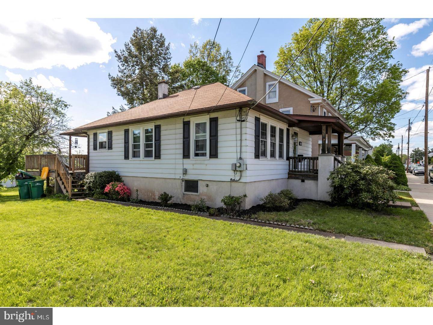 Pennsburg, PA 18073,571 DOTTS ST