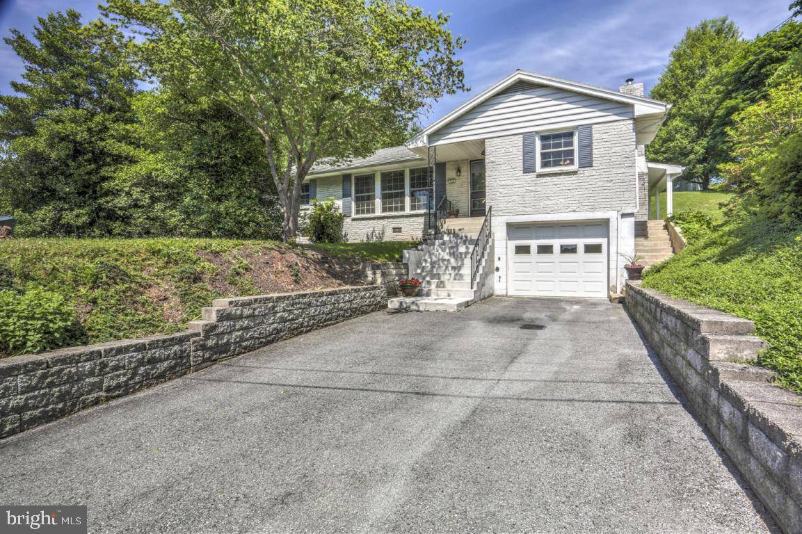 Manheim, PA 17545,134 RAPHO ST