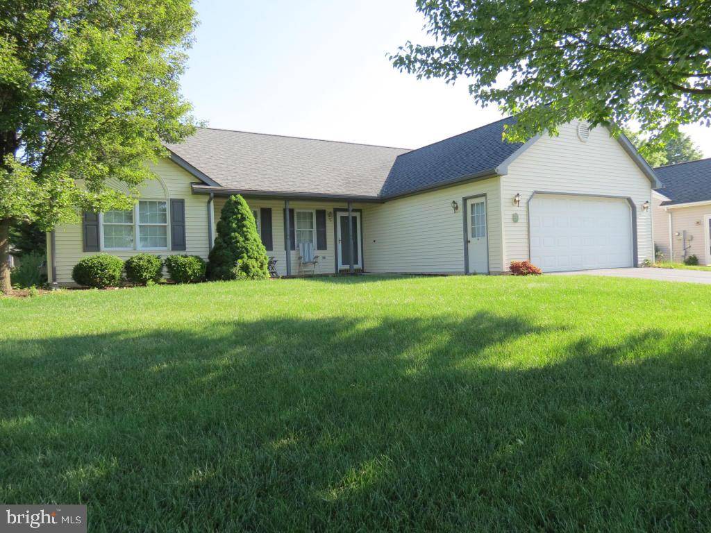 Myerstown, PA 17067,21 ROSEMONT DR