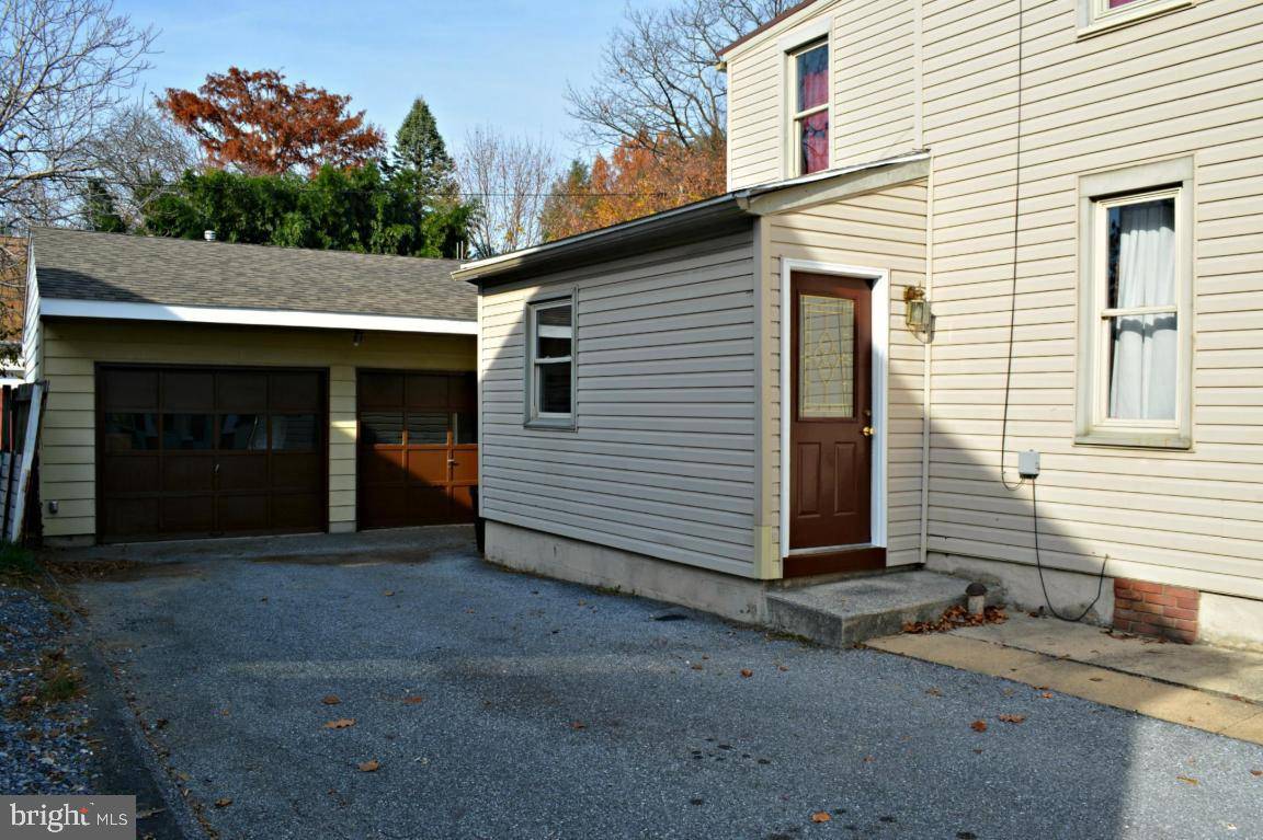 Manheim, PA 17545,20 W FERDINAND ST